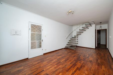 Casa à venda com 140m², 3 quartos e 2 vagasSala de estar