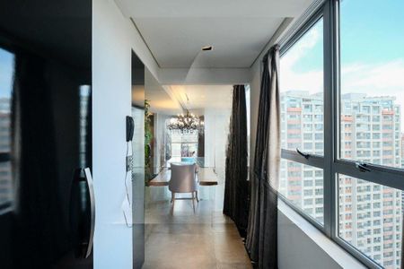 Apartamento à venda com 104m², 1 quarto e 2 vagas