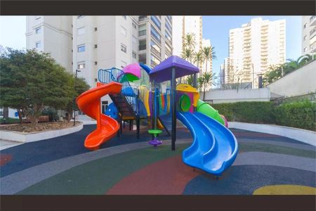 Apartamento à venda com 134m², 3 quartos e 2 vagas