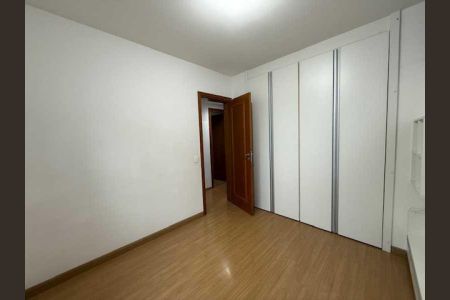 Apartamento à venda com 160m², 4 quartos e 2 vagas