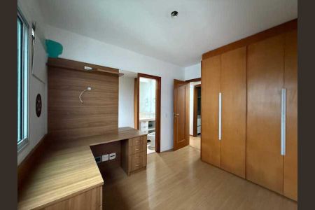 Apartamento à venda com 160m², 4 quartos e 2 vagas
