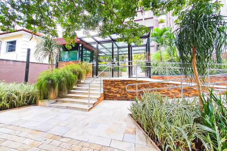 Apartamento à venda com 198m², 3 quartos e 2 vagasFachada