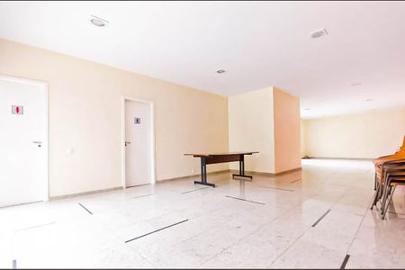 Apartamento à venda com 198m², 3 quartos e 2 vagasÁrea comum - Salão de Festas