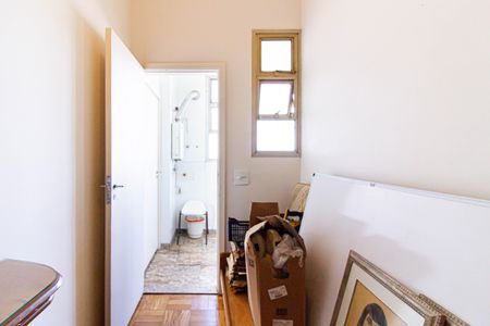 Apartamento à venda com 198m², 3 quartos e 2 vagasQuarto de Serviço