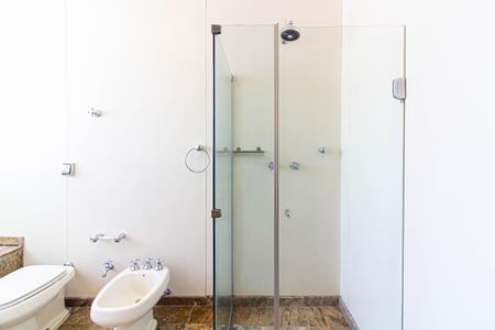 Apartamento à venda com 198m², 3 quartos e 2 vagasBanheiro