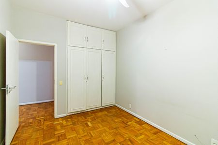 Apartamento à venda com 198m², 3 quartos e 2 vagasQuarto 2