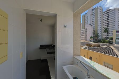 Apartamento à venda com 76m², 2 quartos e 2 vagasÁrea de Serviço