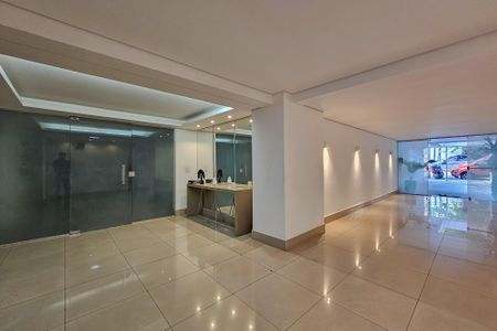 Apartamento à venda com 76m², 2 quartos e 2 vagasHall