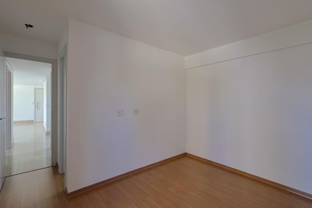 Apartamento à venda com 76m², 2 quartos e 2 vagasSuíte