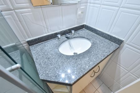 Apartamento para alugar com 78m², 2 quartos e 2 vagasBanheiro