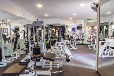 Apartamento para alugar com 78m², 2 quartos e 2 vagasÁrea comum - Academia