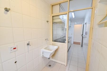 Apartamento para alugar com 78m², 2 quartos e 2 vagasÁrea de serviço