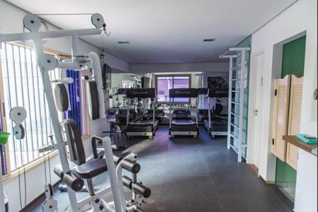 Apartamento para alugar com 78m², 2 quartos e 2 vagasÁrea comum - Academia