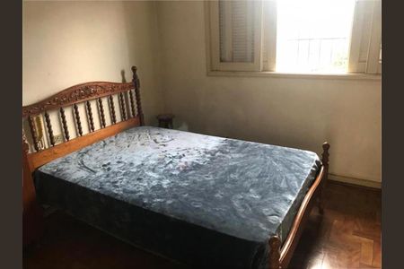 Casa à venda com 440m², 4 quartos e 4 vagas