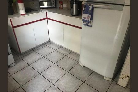 Casa à venda com 440m², 4 quartos e 4 vagas