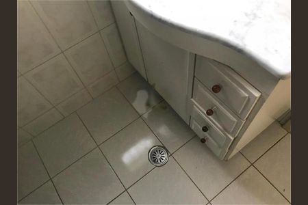 Casa à venda com 440m², 4 quartos e 4 vagas