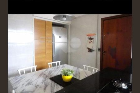 Apartamento à venda com 288m², 3 quartos e 2 vagas