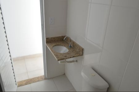 Apartamento para alugar com 53m², 2 quartos e sem vagaBanheiro