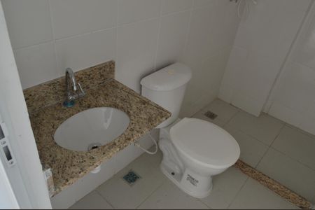 Apartamento para alugar com 53m², 2 quartos e sem vagaBanheiro 