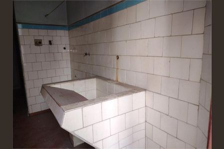 Casa à venda com 186m², 5 quartos e 2 vagas