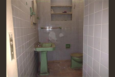 Casa à venda com 186m², 5 quartos e 2 vagas