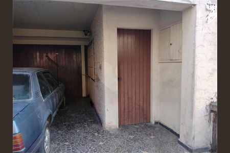 Casa à venda com 186m², 5 quartos e 2 vagas