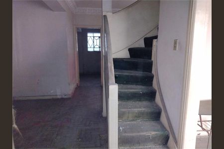 Casa à venda com 186m², 5 quartos e 2 vagas