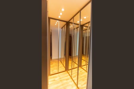Apartamento para alugar com 70m², 2 quartos e 1 vaga Apartamento para alugar com 70m², 2 quartos e 1 vagaSuíte