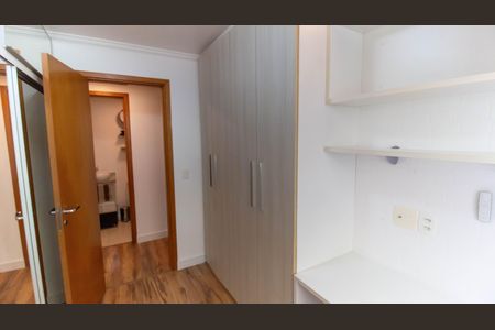 Apartamento para alugar com 70m², 2 quartos e 1 vaga Apartamento para alugar com 70m², 2 quartos e 1 vagaQuarto