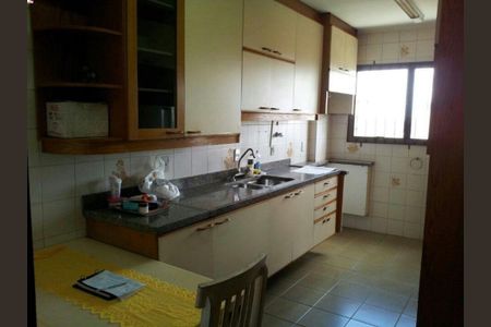 Apartamento à venda com 114m², 3 quartos e 3 vagas