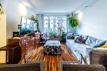 Apartamento à venda com 102m², 2 quartos e 1 vaga