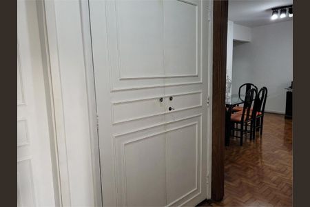 Apartamento à venda com 105m², 2 quartos e 1 vaga