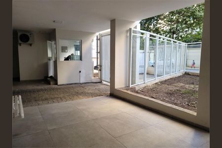 Apartamento à venda com 105m², 2 quartos e 1 vaga