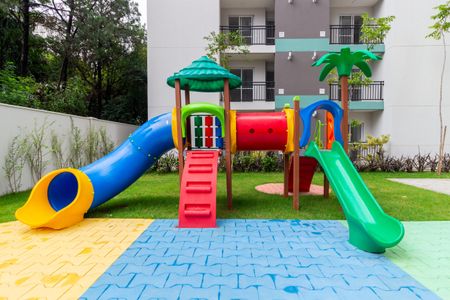 Apartamento à venda com 35m², 2 quartos e sem vagaÁrea Comum - Playground