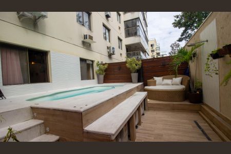 Apartamento à venda com 72m², 2 quartos e 1 vaga Apartamento à venda com 72m², 2 quartos e 1 vagaÁrea comum