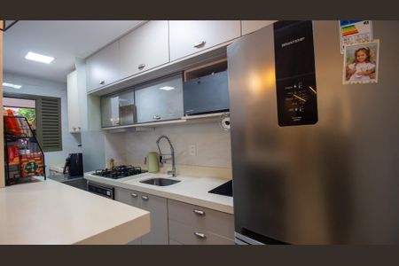 Apartamento à venda com 72m², 2 quartos e 1 vaga Apartamento à venda com 72m², 2 quartos e 1 vagaCozinha e Área de Serviço