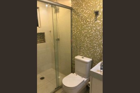 Casa à venda com 210m², 3 quartos e 4 vagasBanheiro