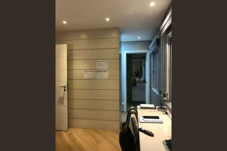 Casa à venda com 210m², 3 quartos e 4 vagasSala