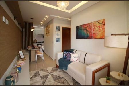 Casa à venda com 200m², 3 quartos e 2 vagas Casa à venda com 200m², 3 quartos e 2 vagasSala