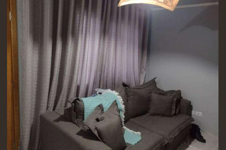 Casa à venda com 130m², 2 quartos e 3 vagasSala