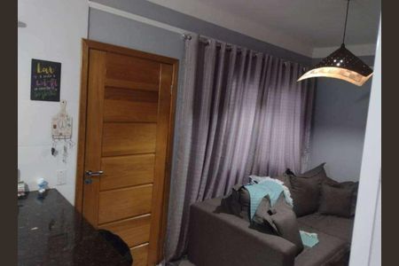 Casa à venda com 130m², 2 quartos e 3 vagasSala