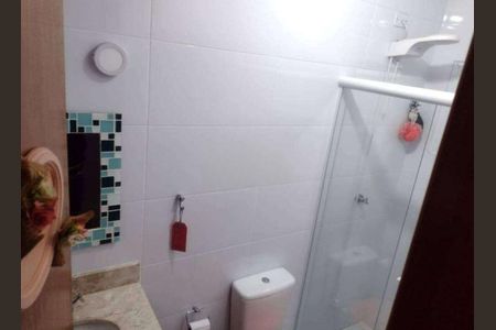 Casa à venda com 130m², 2 quartos e 3 vagasBanheiro