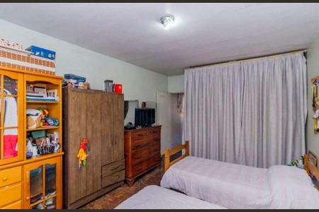 Quarto de casa à venda com 2 quartos, 140m² em Vila Nivi, São Paulo