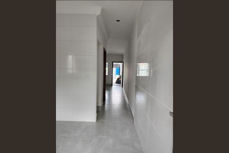 Casa à venda com 220m², 2 quartos e 2 vagasCorredor