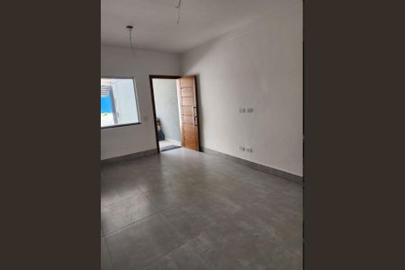 Casa à venda com 220m², 2 quartos e 2 vagasSala
