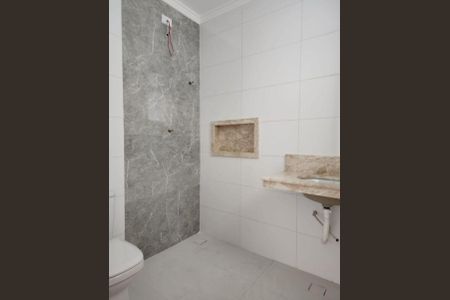 Casa à venda com 220m², 2 quartos e 2 vagasBanheiro