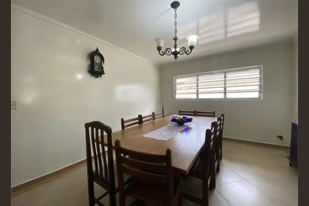 Sala de Jantar de casa à venda com 3 quartos, 300m² em Vila Nivi, São Paulo
