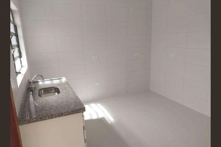 Casa à venda com 130m², 2 quartos e 2 vagasCozinha