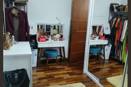 Casa à venda com 270m², 3 quartos e 3 vagasQuarto