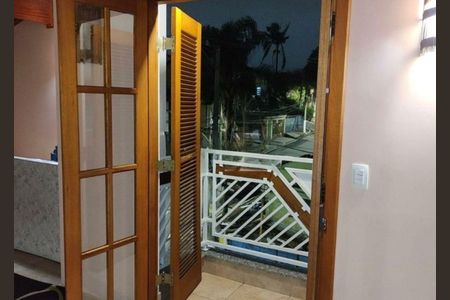 Casa à venda com 270m², 3 quartos e 3 vagasQuarto